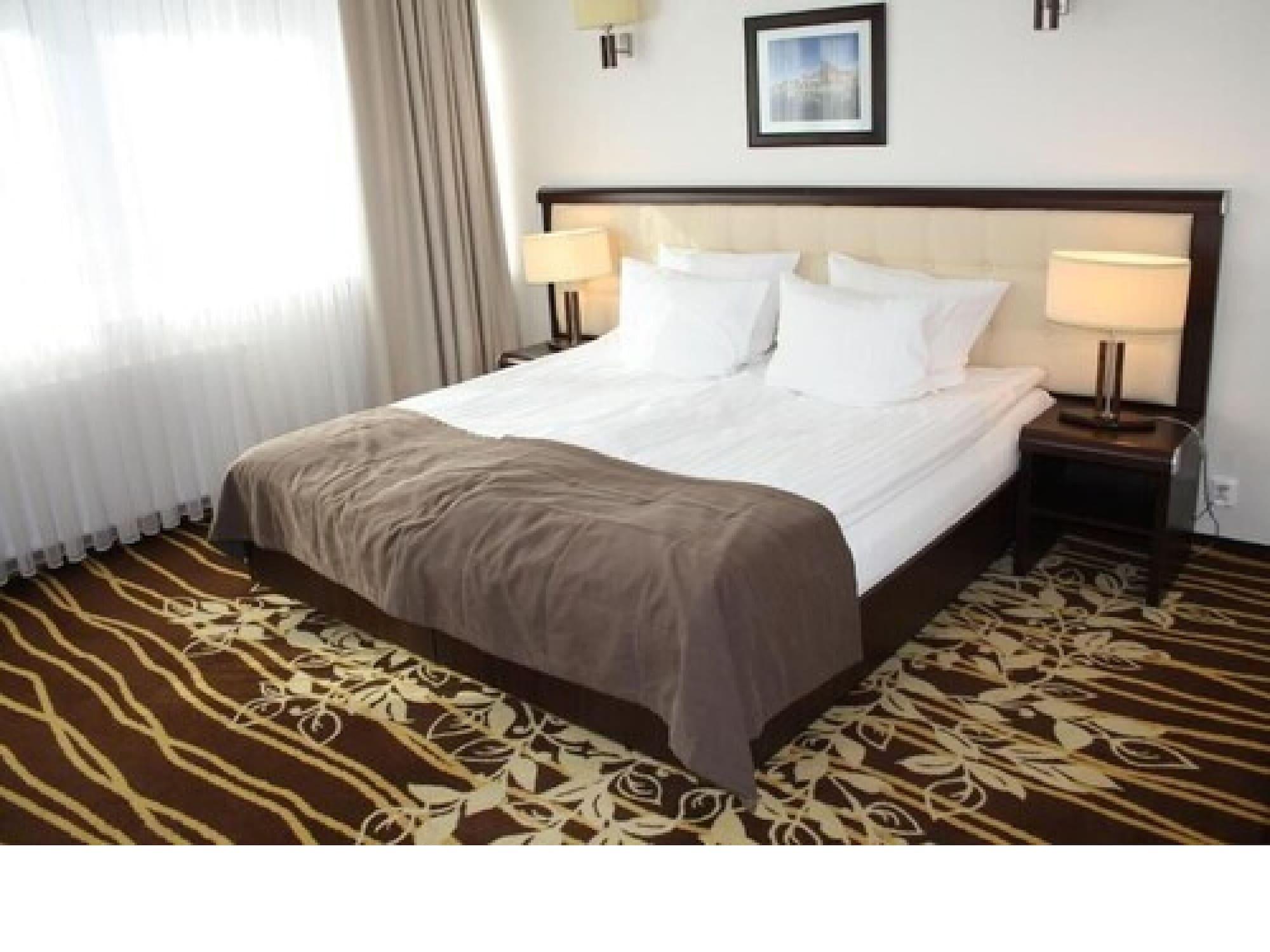 Hotel Business Faltom Gdynia Rumia Dış mekan fotoğraf