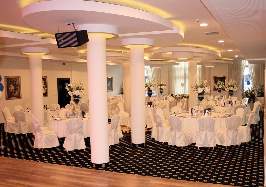 Hotel Business Faltom Gdynia Rumia Dış mekan fotoğraf