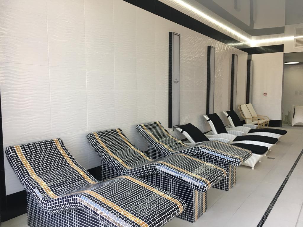 Hotel Business Faltom Gdynia Rumia Dış mekan fotoğraf