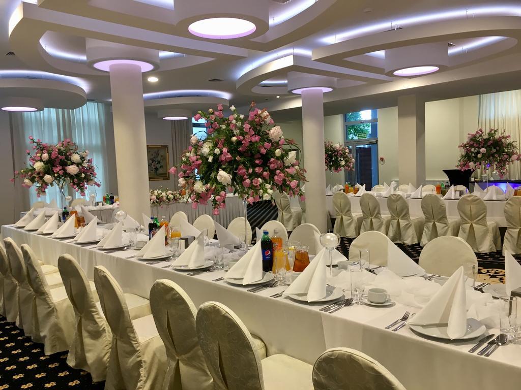 Hotel Business Faltom Gdynia Rumia Dış mekan fotoğraf