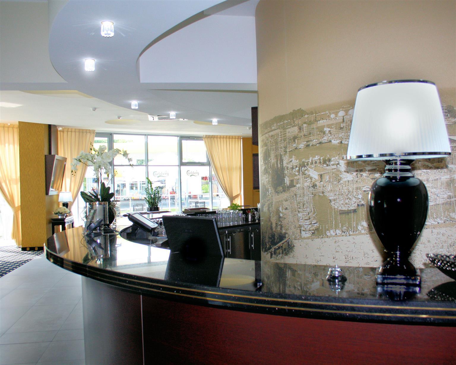 Hotel Business Faltom Gdynia Rumia Dış mekan fotoğraf